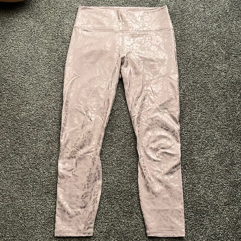 ✨2/$20✨ FABLETICS Leggings Size S